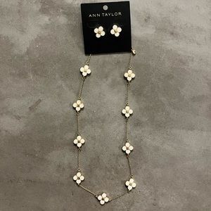Ann Taylor Matching Floral Earring studs and Necklace Set
